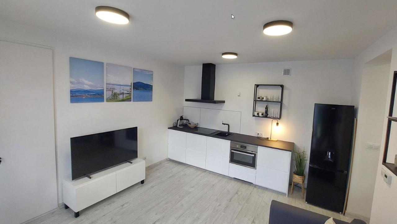 Laguna24 Jezioro Zywieckie Klimatyzowany Apartament 40 M2 Zarzecze  Zewnętrze zdjęcie